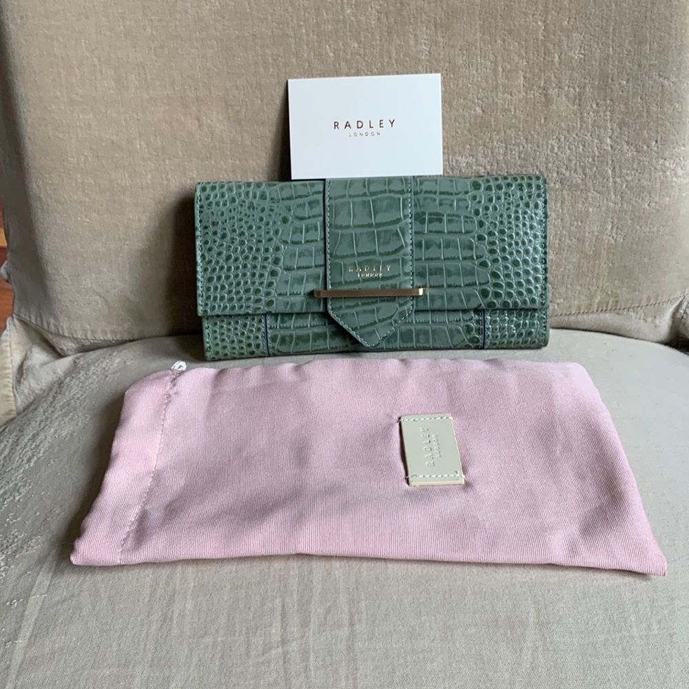 Radley London Palace Street Wallet w dustbag NWOT